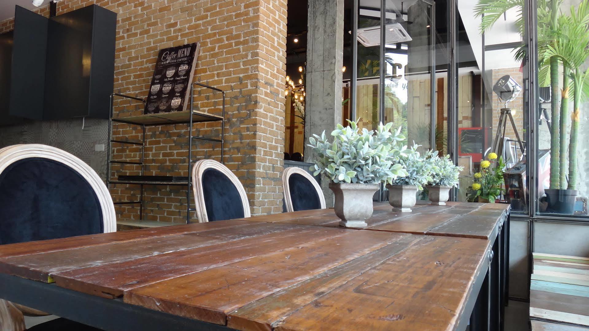 Merton Hotel Ипох Экстерьер фото